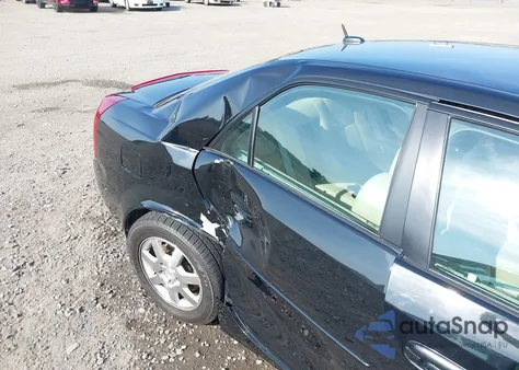 2005 Cadillac Cts Standard z USA, uszkodzony, nr VIN 1G6DP567850229471